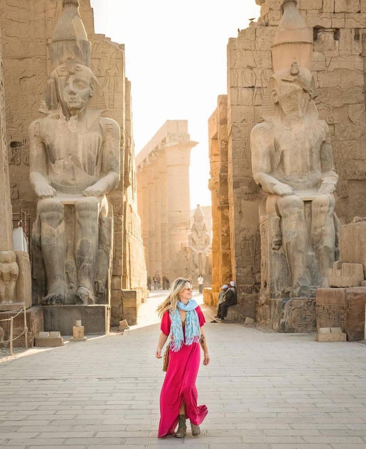 Momen Pyramids Inn Kafret el-Gabal エクステリア 写真